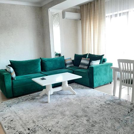 Comfortable Apartment Bishkek Ngoại thất bức ảnh