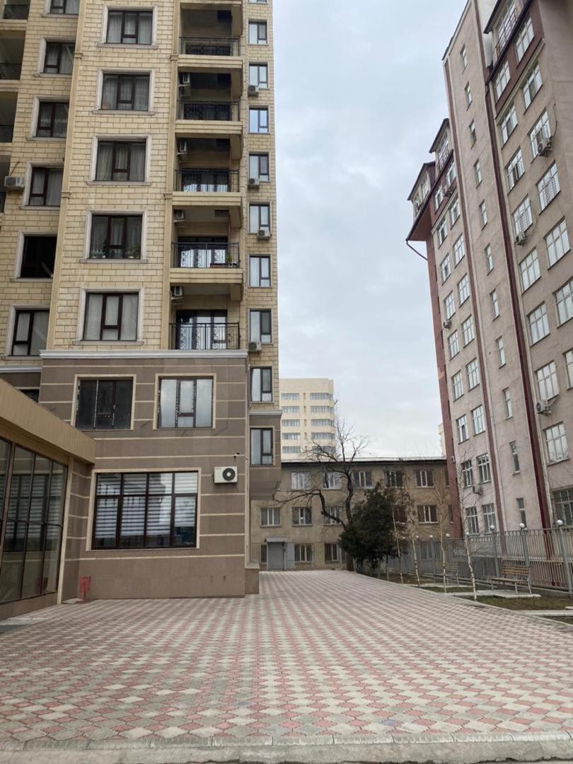 Comfortable Apartment Bishkek Ngoại thất bức ảnh